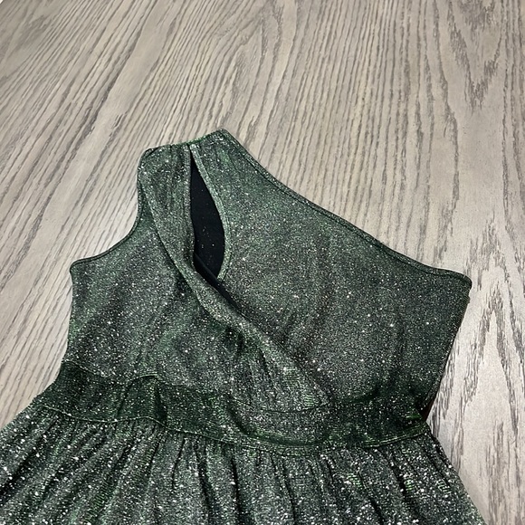 Long sparkling green dress - Picture 6 of 7